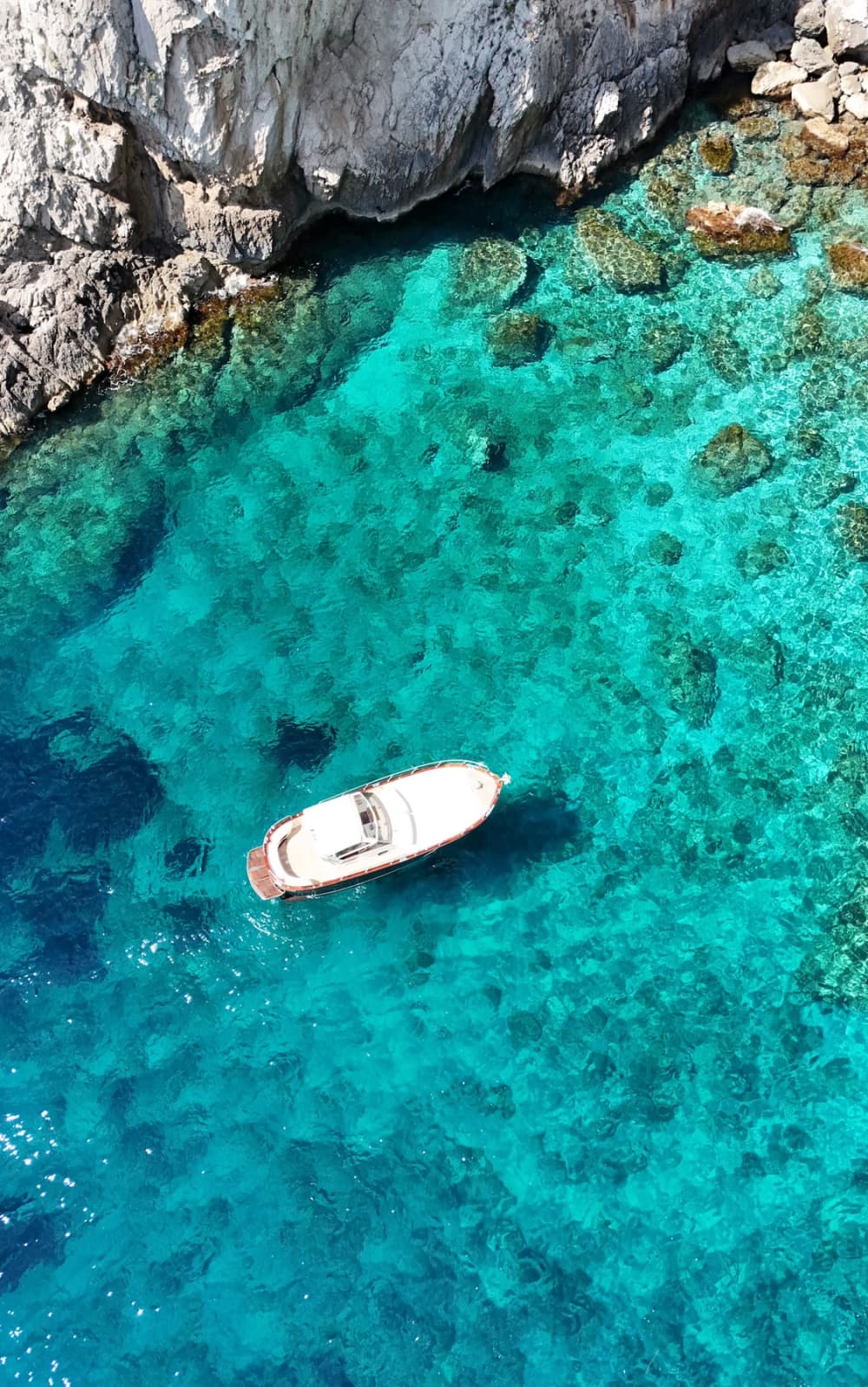 Capri: 3 Hour Tour Between Sea and Faraglioni