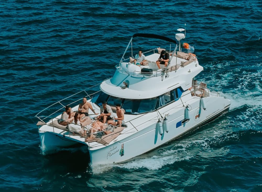 Croisière privée de 6 heures sur un catamaran à Lisbonne