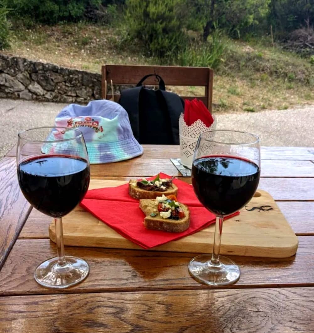 Ontdek de Elaphiti-eilanden: een halve dag 4 uur durend bootavontuur