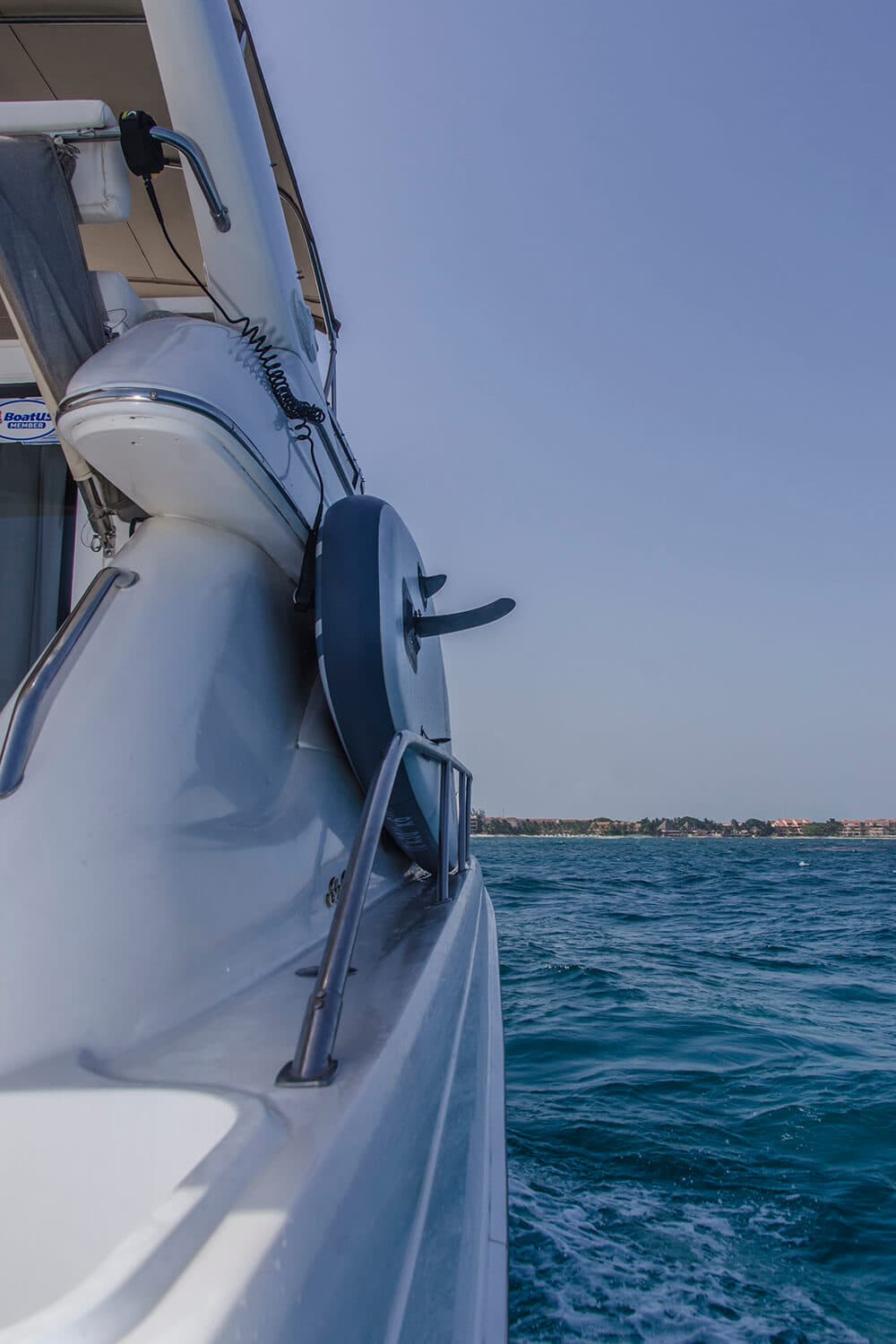 Pura alegría de navegar: Vive la magia de Puerto Aventuras