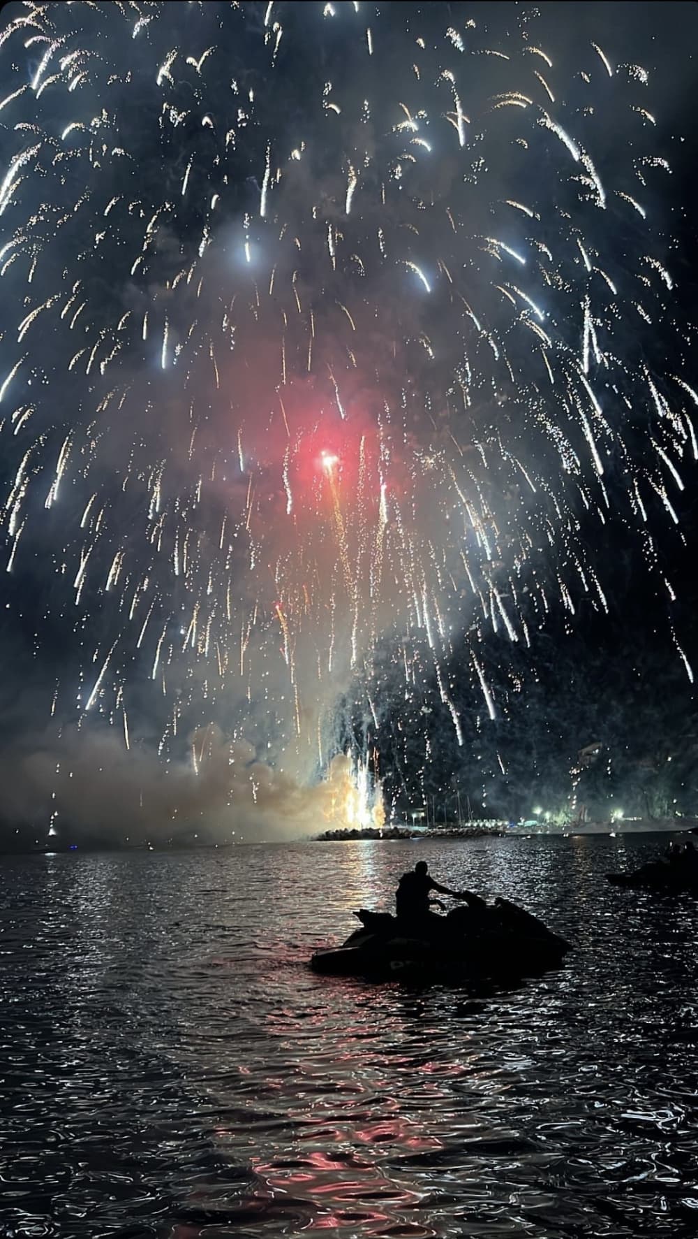 Esperienza di navigazione di un'intera giornata su una barca a vela a Salerno