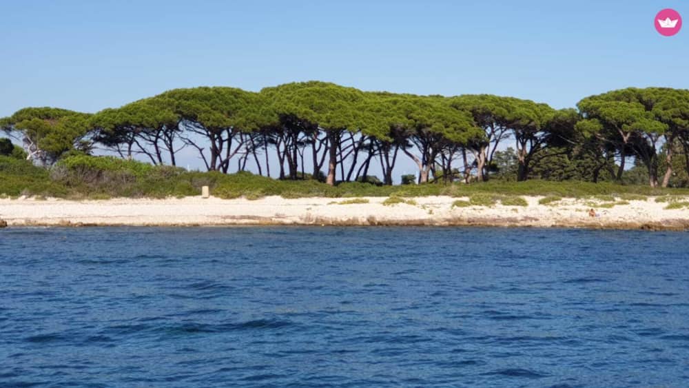 Beaulieu, Croisière de Luxe à Travers les Villas Prisées de la Côte d'Azur et Monaco