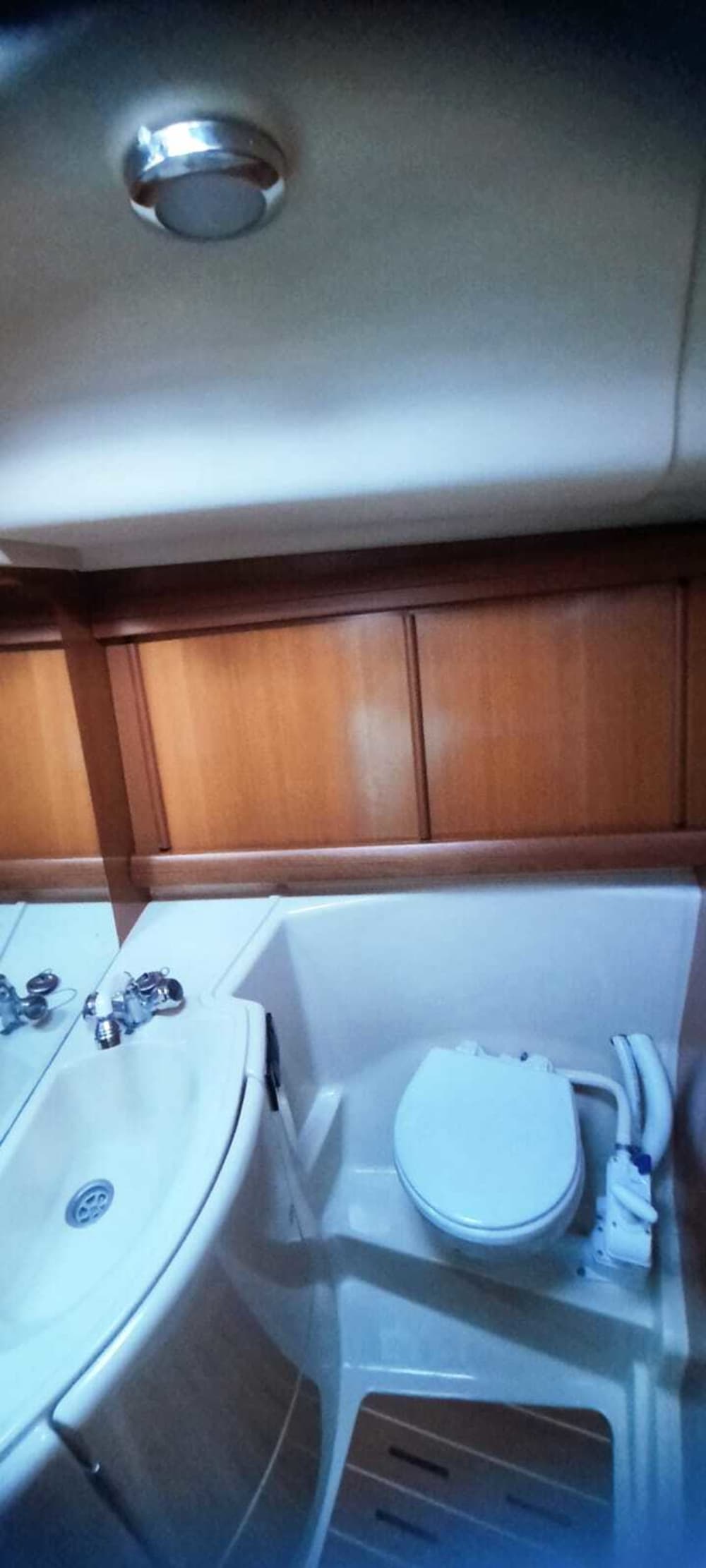 O ritmo de San Felice Circeo: Momentos inesquecíveis em um veleiro.