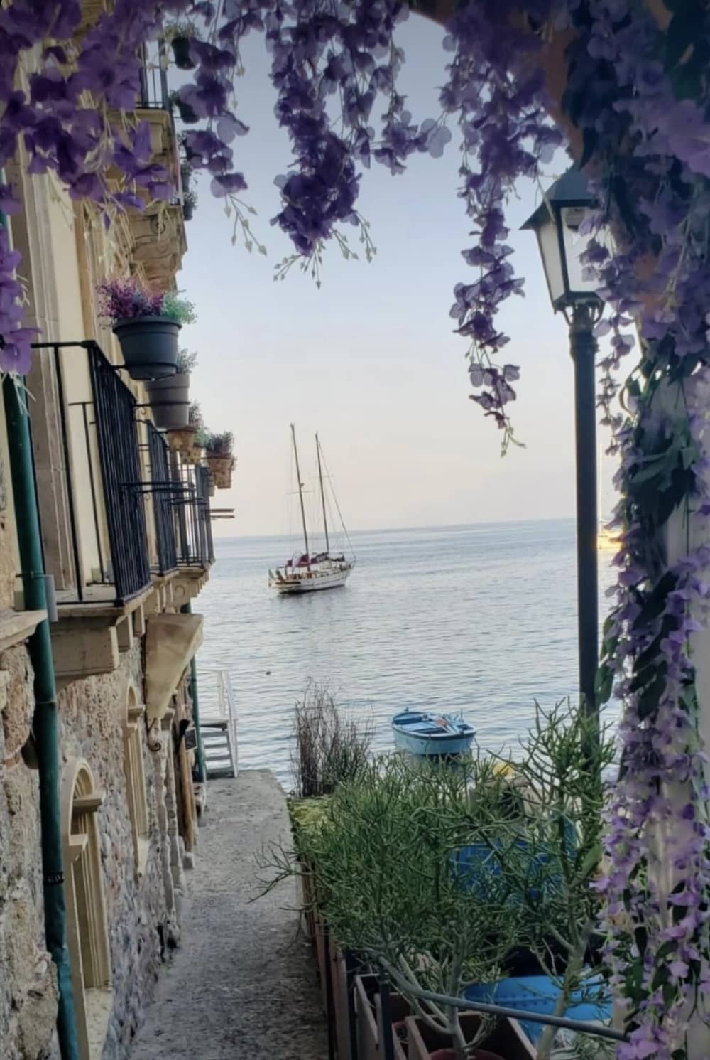 Costa Viola Boat Tour – Cala Janculla & Grotte da Scilla