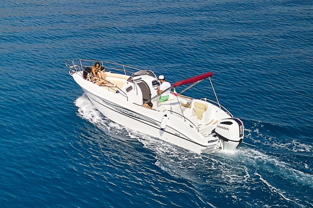One day in Castellammare del Golfo on a motorboat
