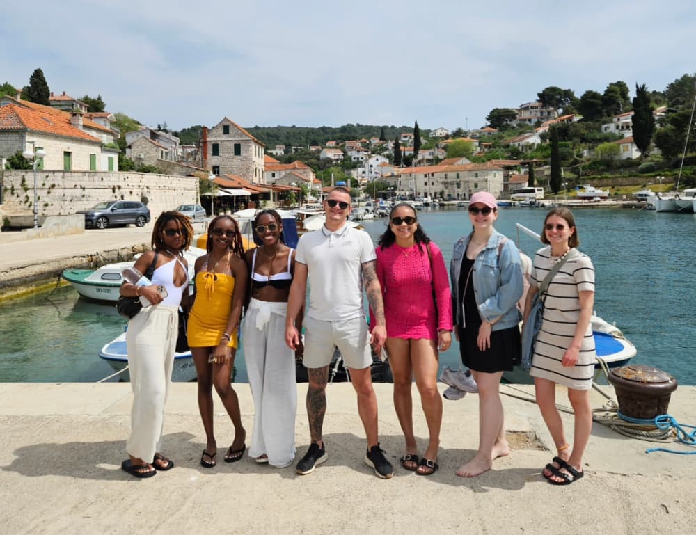 Исследуйте Подводный музей и волшебную Голубую лагуну — уникальное морское приключение!