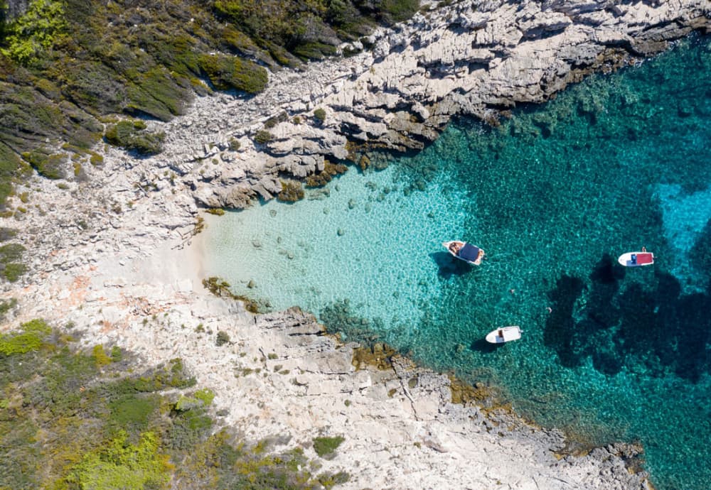 Исследуйте Подводный музей и волшебную Голубую лагуну — уникальное морское приключение!