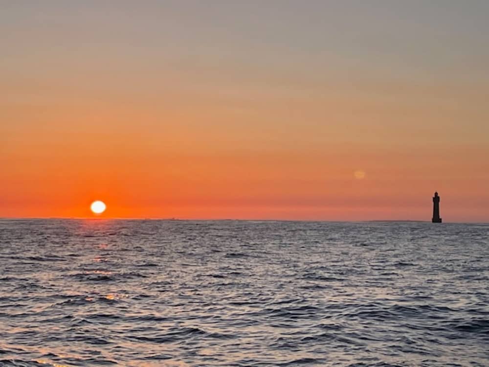 Discover the Glénan Islands on a day trip by sailboat