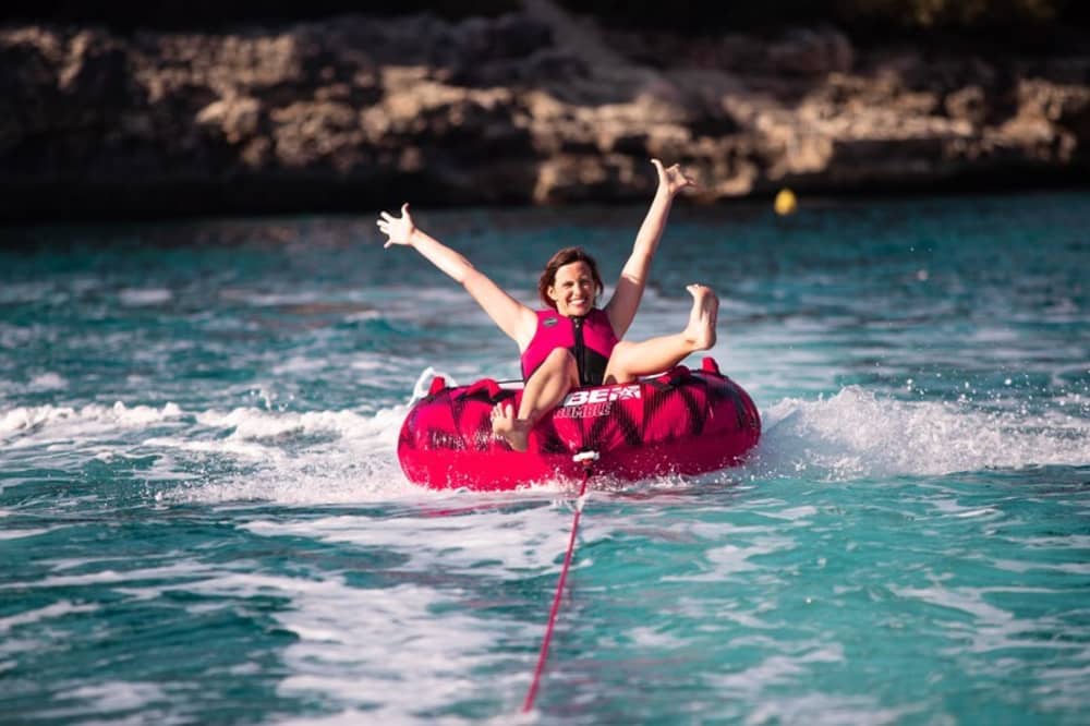 Descubre Faro en lancha motora durante 7 horas.