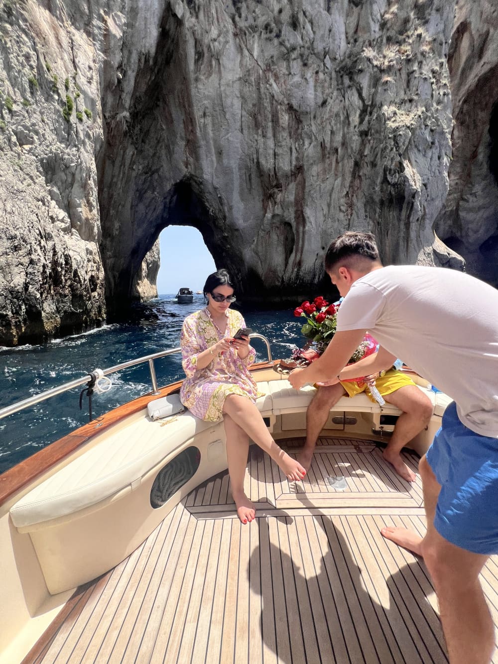Da Sorrento a Capri: Tour Esclusivo Giornaliero dal Mare