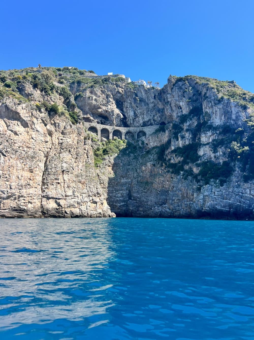 Capri Boat Experience: ontdek het eiland in 3 uur