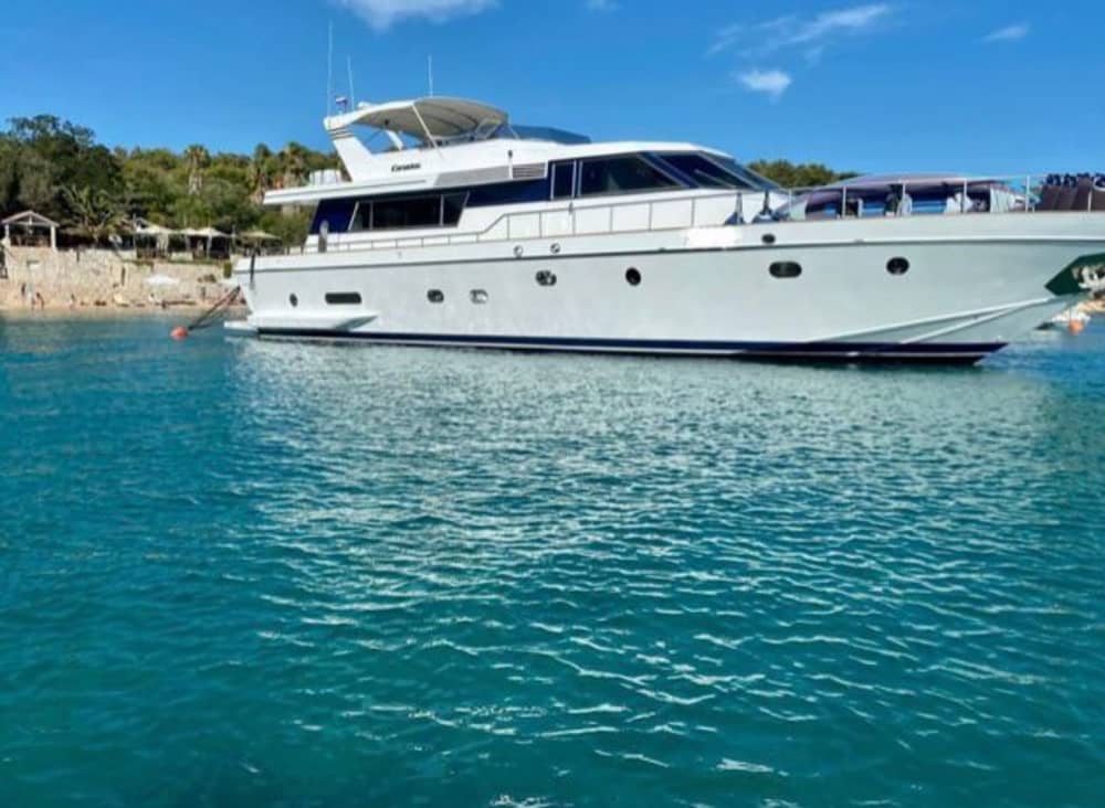 Da Capri: Excursión exclusiva en yate por la costa amalfitana