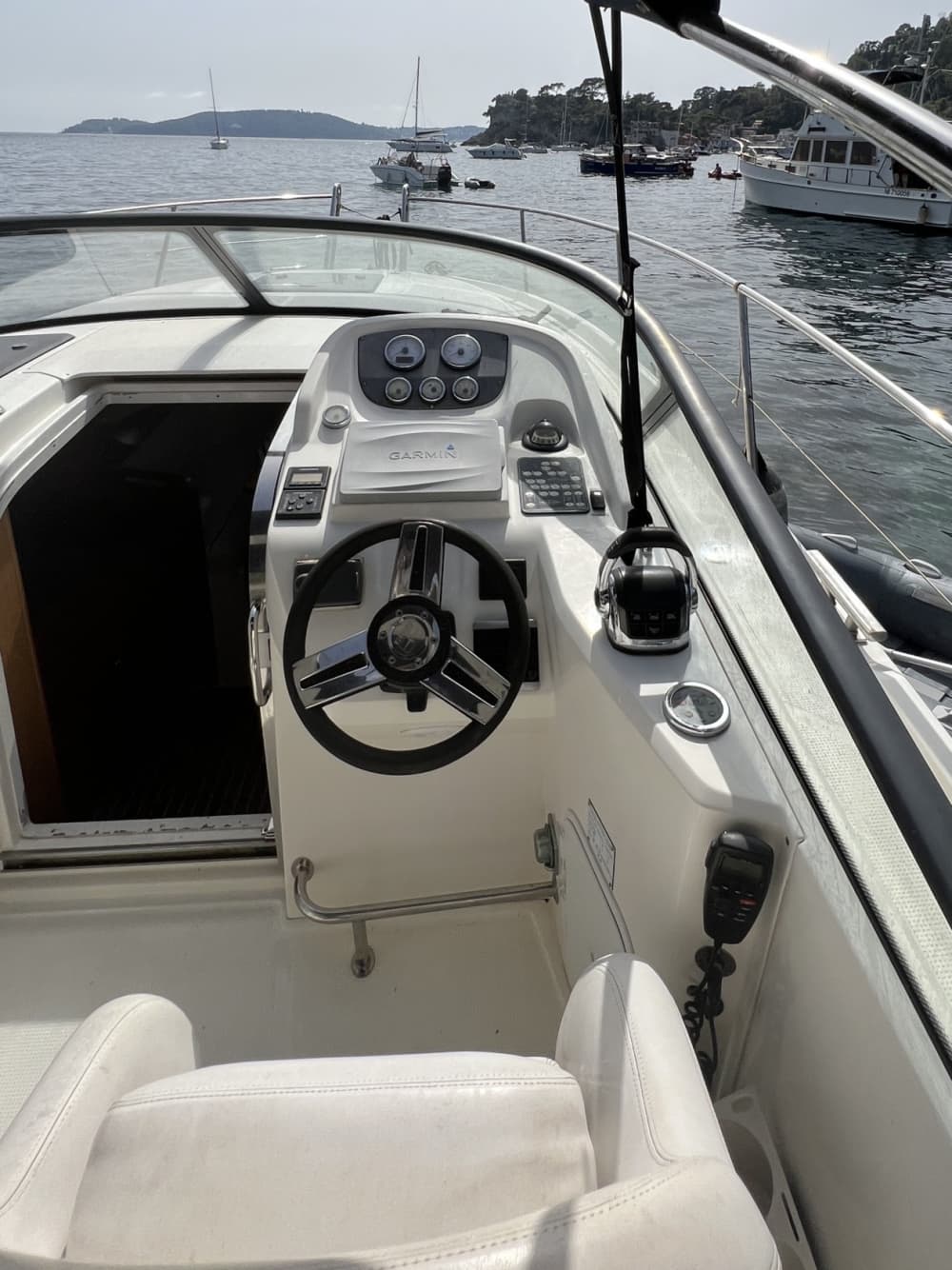 Una giornata magica a Saint-Mandrier-sur-Mer a bordo di un motoscafo.