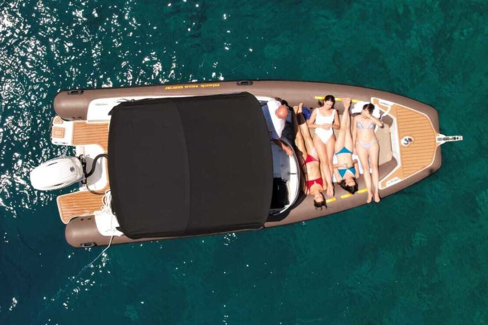 Una auténtica escapada al Adriático: 8 horas en la belleza prístina de Hvar.