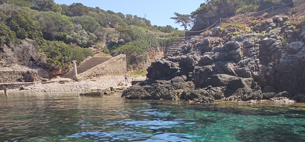 Ανακαλύψτε το Πόρτο Έρκολε με μηχανοκίνητο σκάφος για 9 ώρες