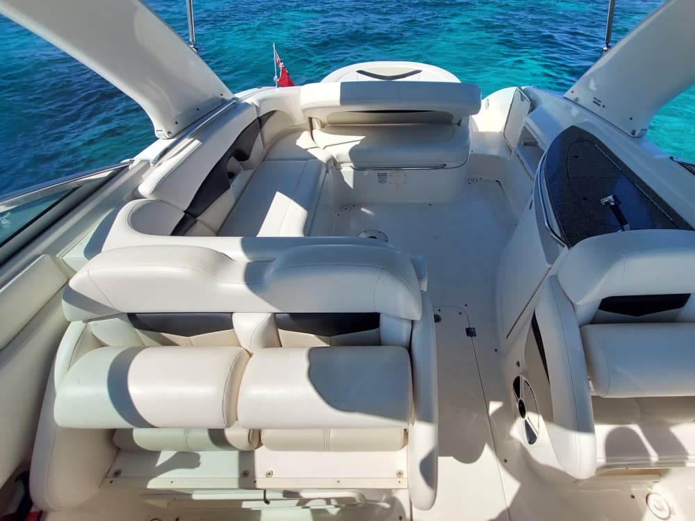 Aproveite o sol em um passeio de barco de 9 horas em Mandelieu-La Napoule.