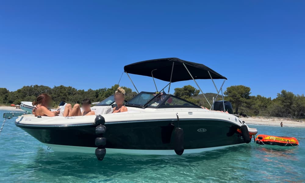 Picnic a Villennes-sur-Seine a bordo della Joio