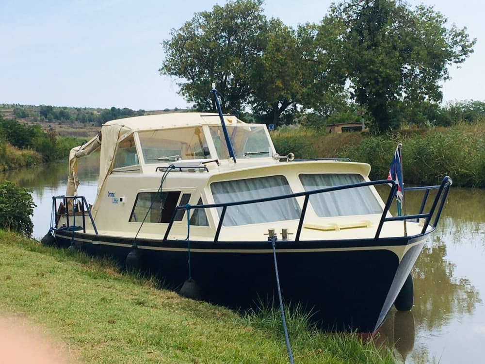 Unforgettable memories at sea: Spend 8h exploring Capestang