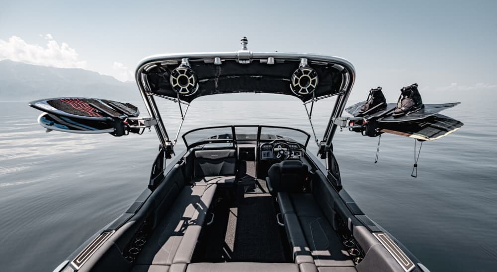 Relaxe em um passeio de barco de 3h45 em Genebra.