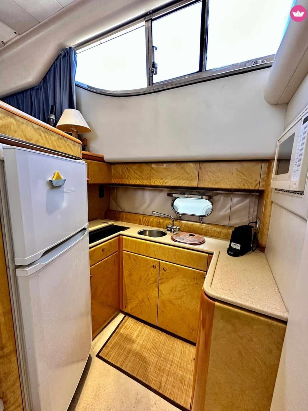 Half day cruise to Salamina island, Peristeria beach