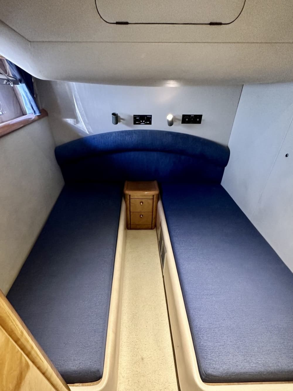 Half day cruise to Salamina island, Peristeria beach