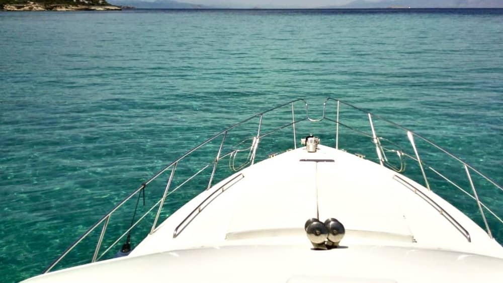 Half day cruise to Salamina island, Peristeria beach