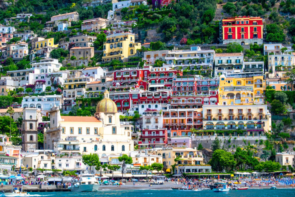 Tu lancha rápida privada para pasar un día en Capri.