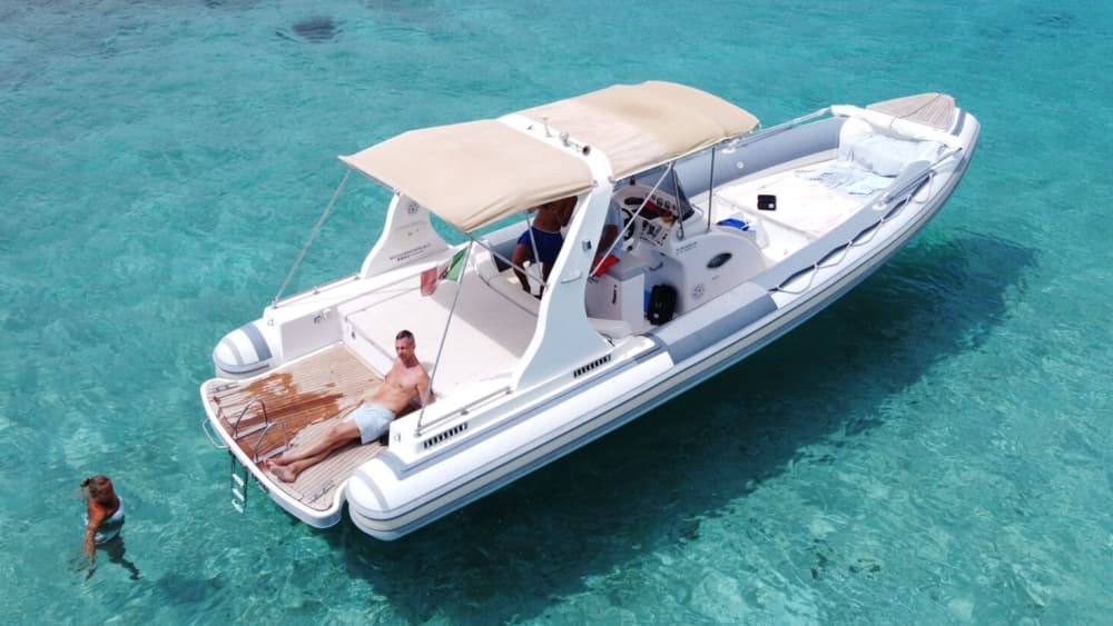 Spargi, Budelli, Santa Maria και Razzoli με λέμβο