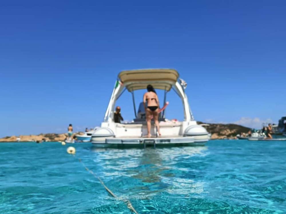 Spargi, Budelli, Santa Maria και Razzoli με λέμβο