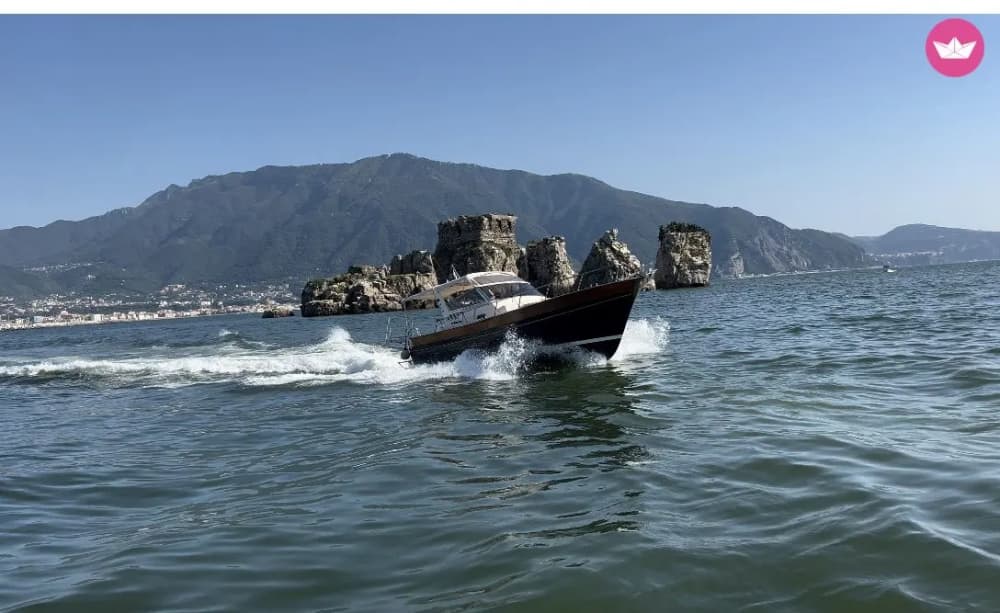 From Capri to the Amalfi Coast: Gozzo Tour