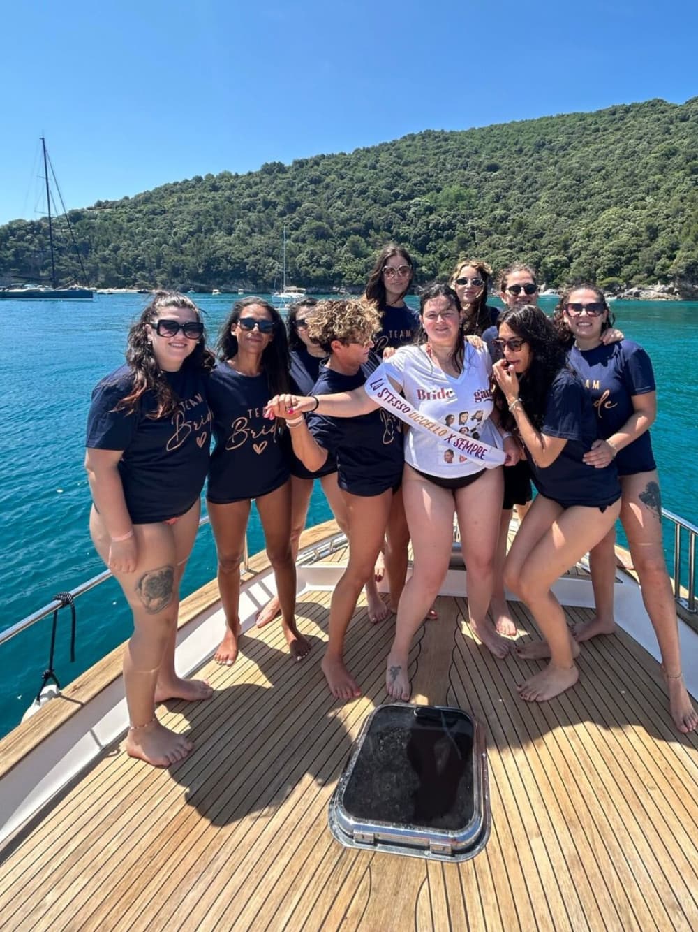 Cinque Terre by Sea: A Luxurious Gozzo Cruise from La Spezia