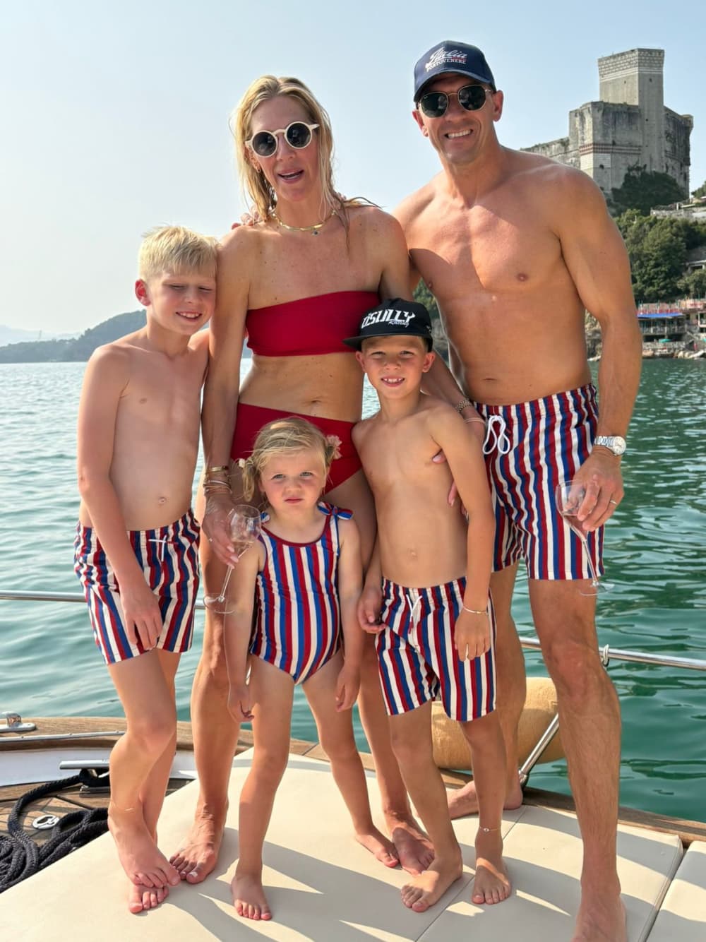 Cinque Terre by Sea: A Luxurious Gozzo Cruise from La Spezia