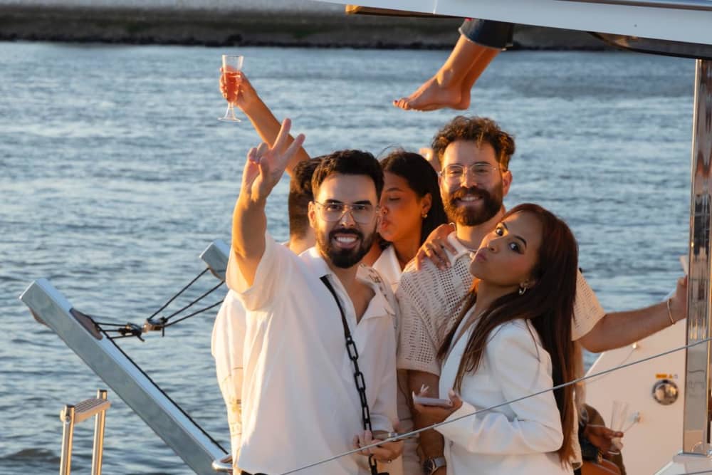 3 heures : escapade privée en voilier à Lisbonne