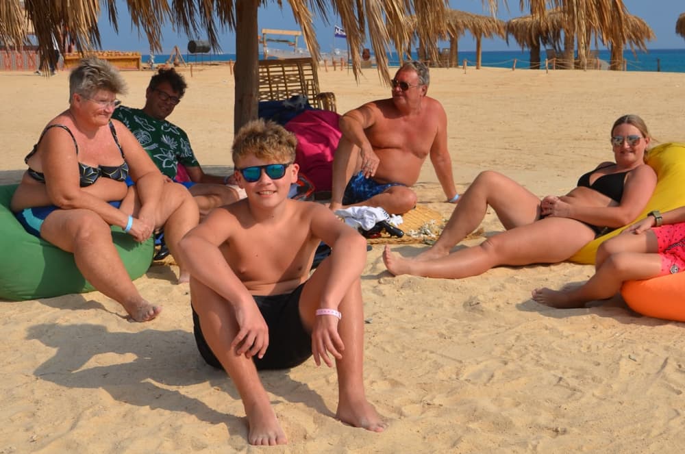 **Private Cruise from Hurghada – Snorkeling, Fishing & Magawish Island**