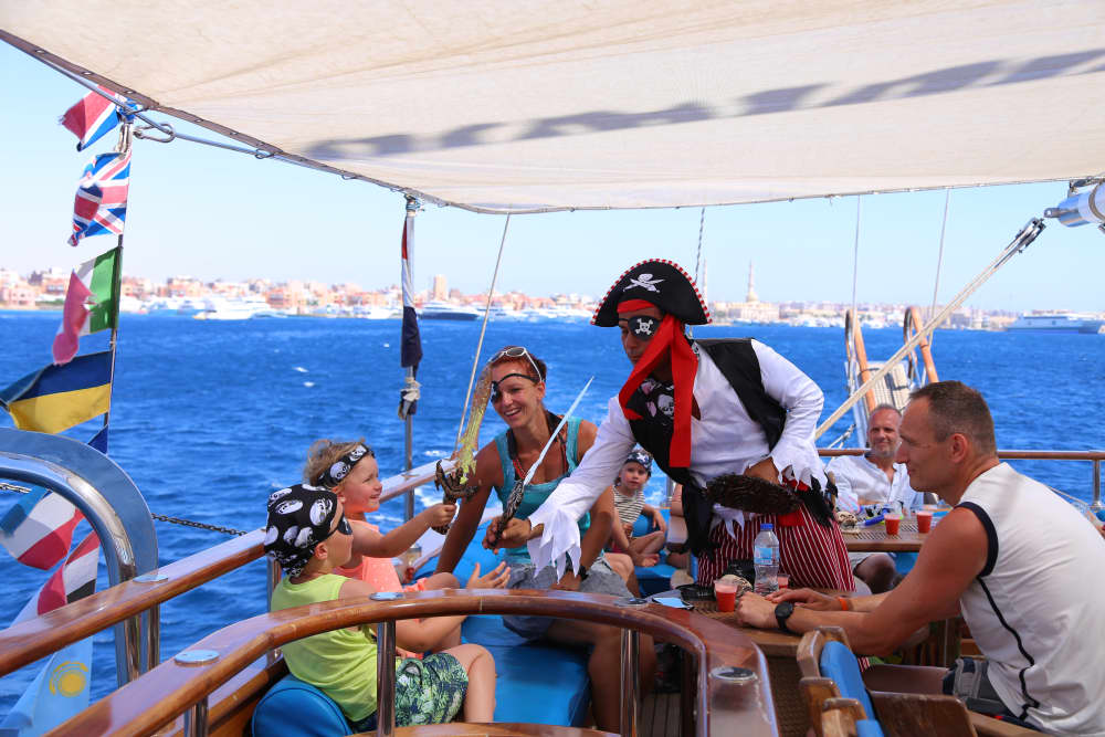 **Shared Romantic Full-Day Yacht Cruise to Ras Mohamed & White Island €135/guest**