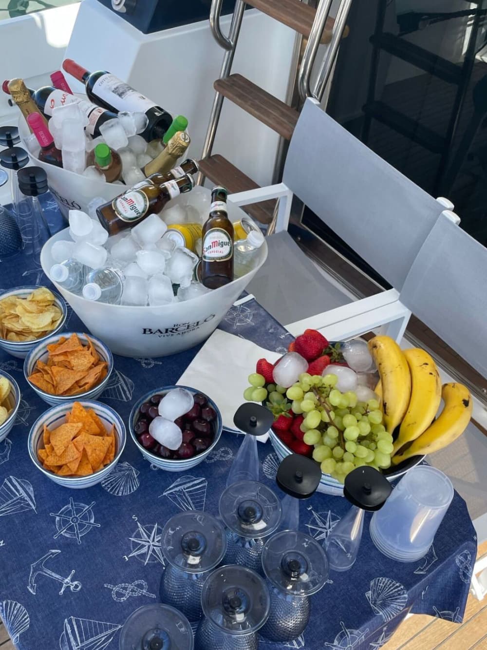 Mini Escapada en Yate desde Marbella – Mar, Relax y Buena Comida (4h)