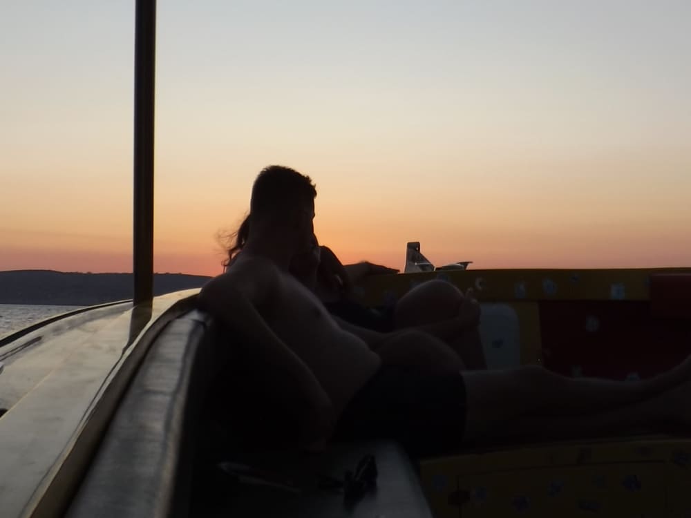 Prywatna łódź motorowa do Blue Lagoon i Crystal Lagoon – 2 godziny (dostępne 3 lub 4 godziny)