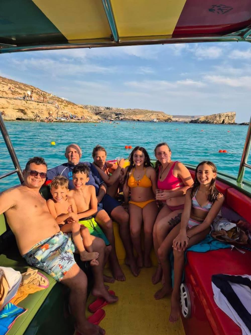 Prywatna łódź motorowa do Blue Lagoon i Crystal Lagoon – 2 godziny (dostępne 3 lub 4 godziny)