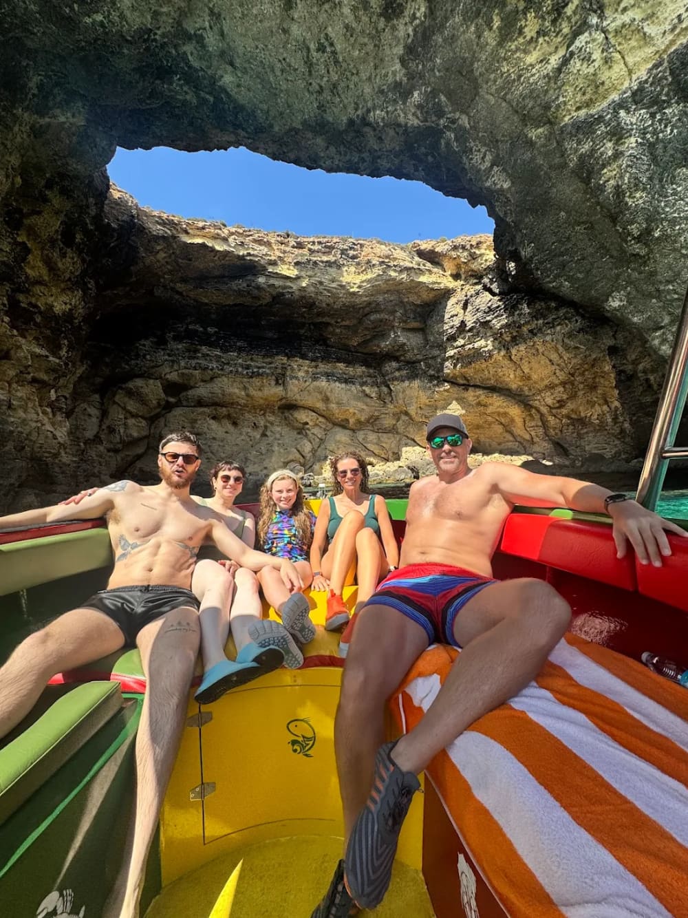 Location de bateau privée de 3 heures – Lagon Bleu, Lagon Cristal et Grottes