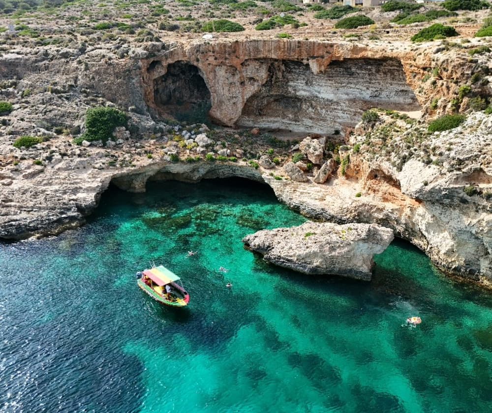 Location de bateau privée de 4 heures – Lagon Bleu, Lagon Cristal et Comino