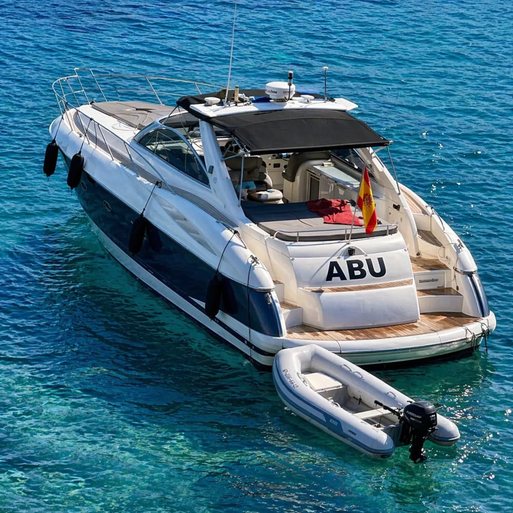 4 ore pentru a explora Palma de Mallorca cu o barcă cu motor