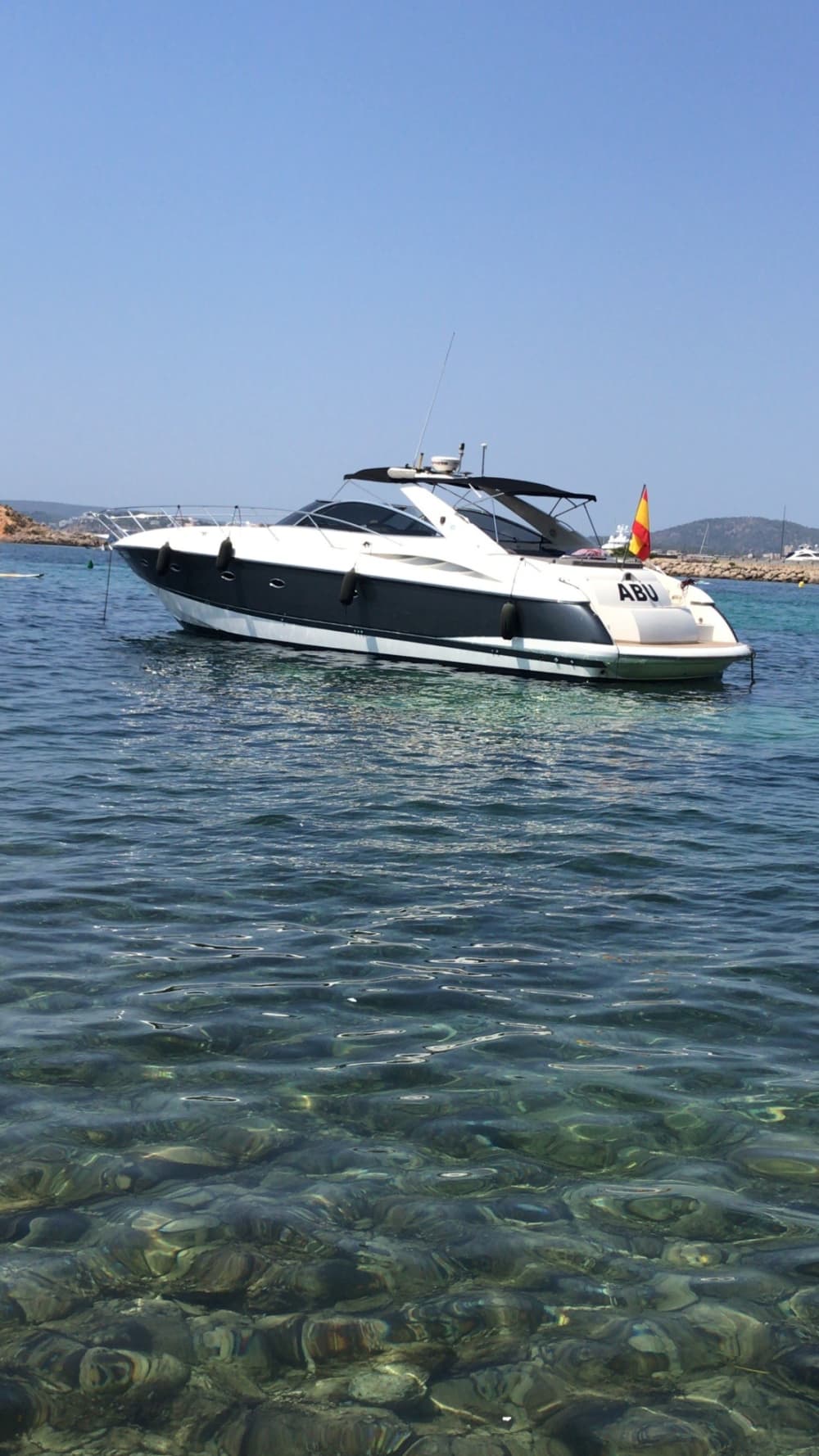 4 ore pentru a explora Palma de Mallorca cu o barcă cu motor