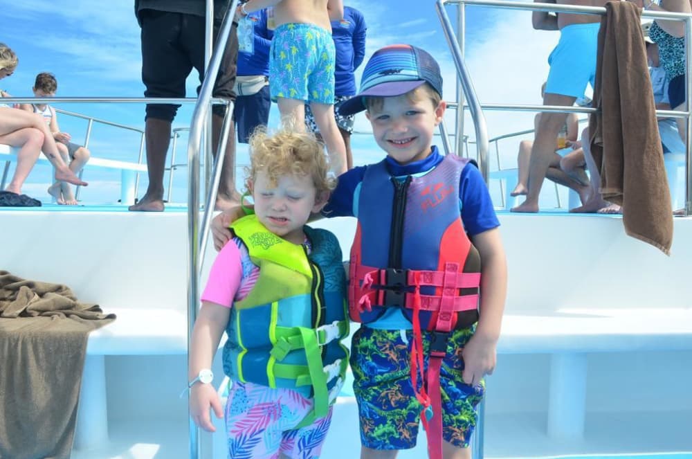 Rilassatevi a Bávaro: 9 ore di sole su un catamarano.