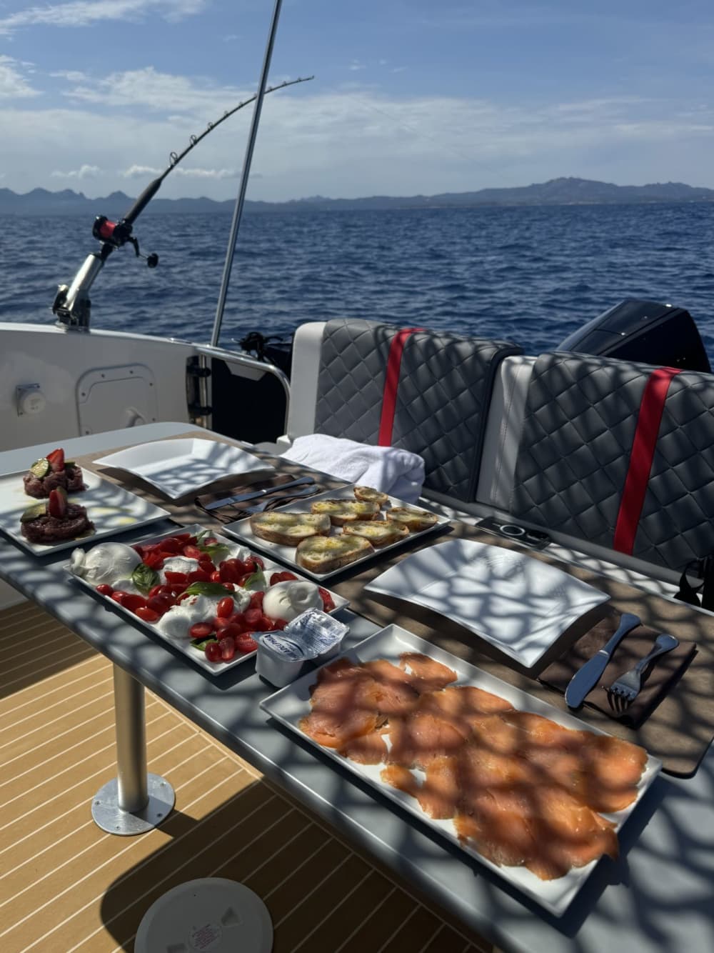 L'anima della Costa Smeralda: mare, silenzio e icone