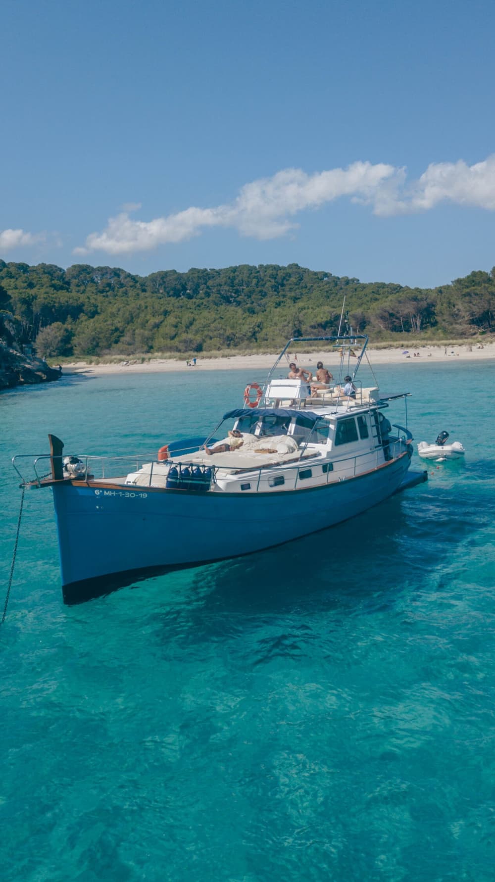 8 ore di sole e acque turchesi intorno a Cala Galdana