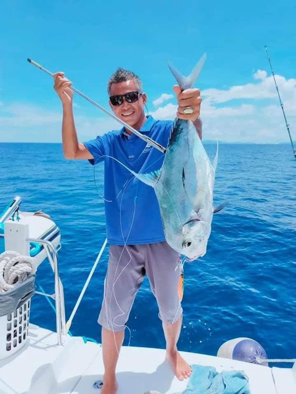 Spedizione privata in catamarano a Capo Promthep