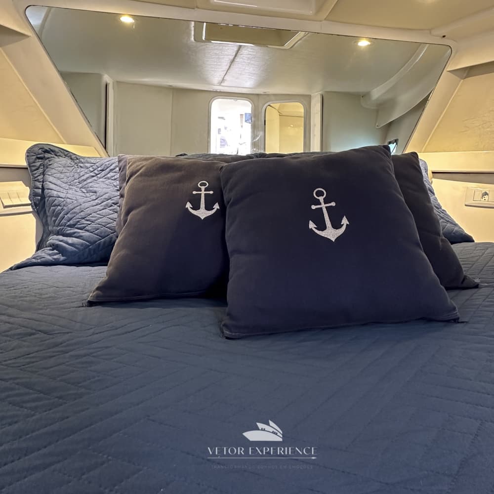 Desfrute de 5 horas em uma lancha no Rio de Janeiro.