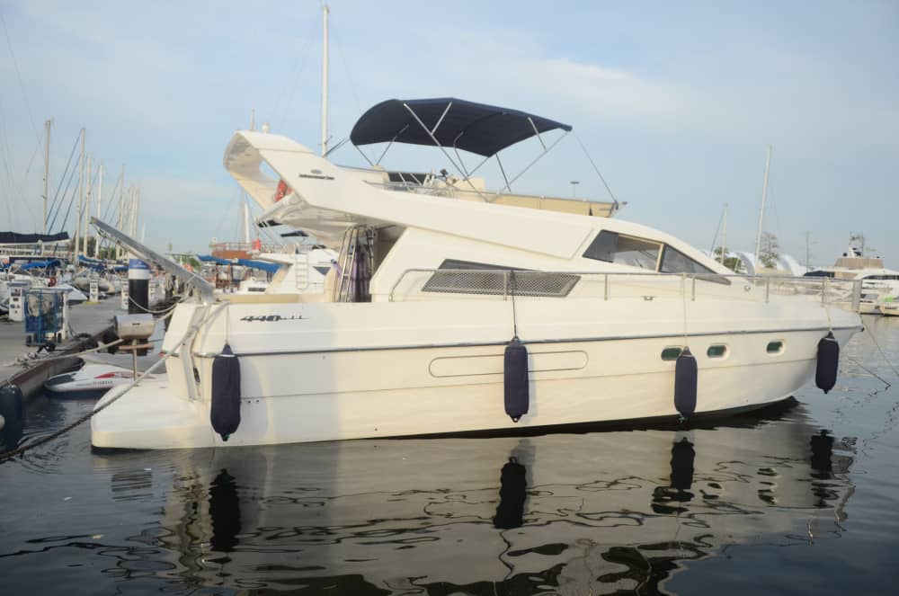 Desfrute de 5 horas em uma lancha no Rio de Janeiro.