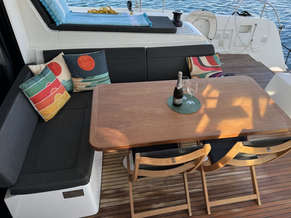 Sliema'da katamaranla dolu bir gün.