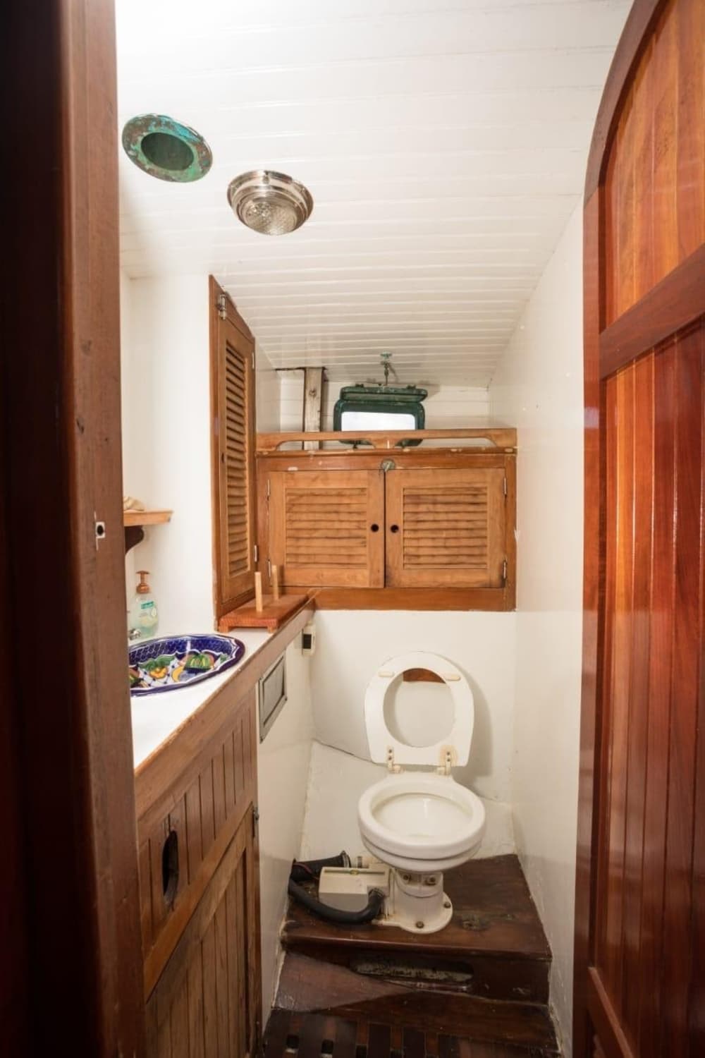 Full-day sailing trip in Cozumel on a sailboat